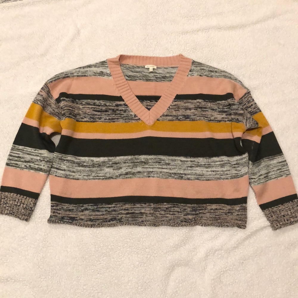 Womens V neck sweater